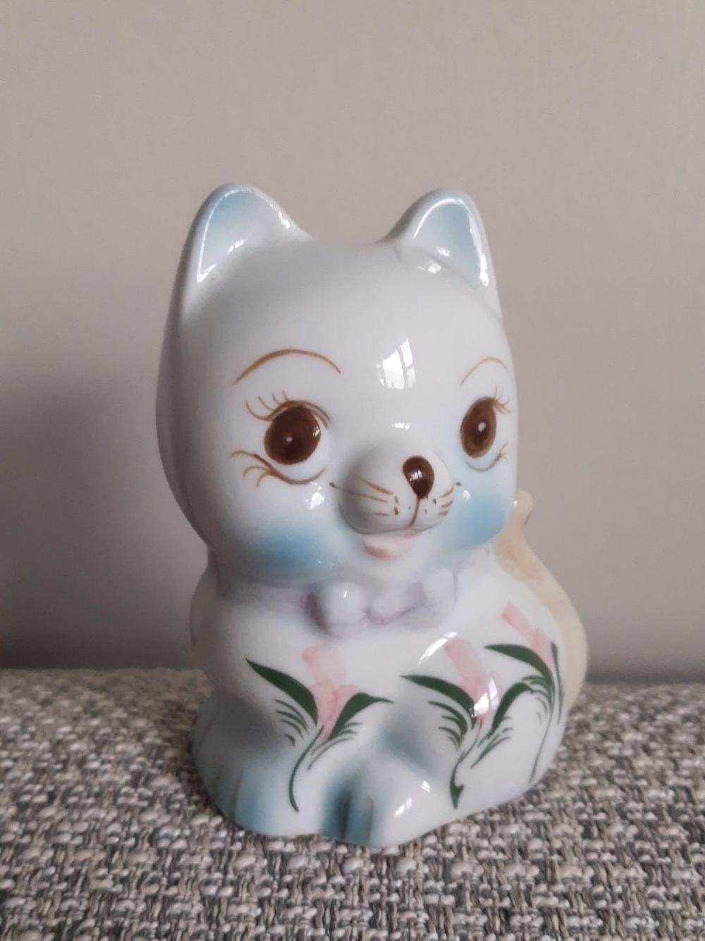 Ceramic Cat Figurine Piggy Bank for Cat Lovers - White and Blue